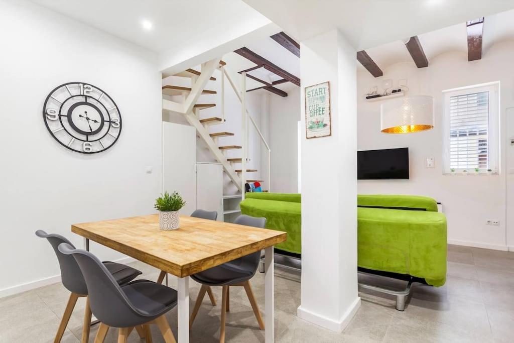 Villa Design & Stylish House In The Center Of Valence Extérieur photo