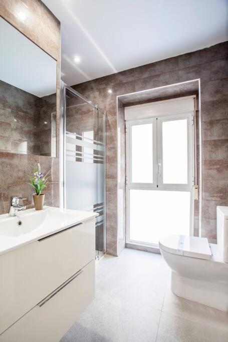 Villa Design & Stylish House In The Center Of Valence Extérieur photo